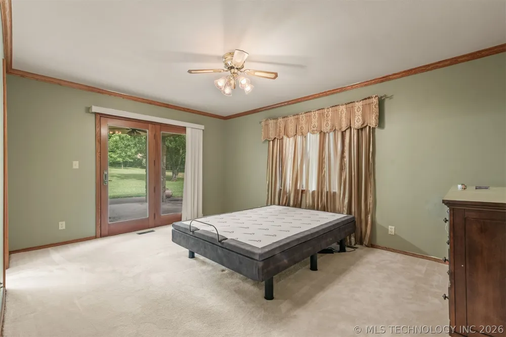 610 177th East Avenue Catoosa, OK 74015
