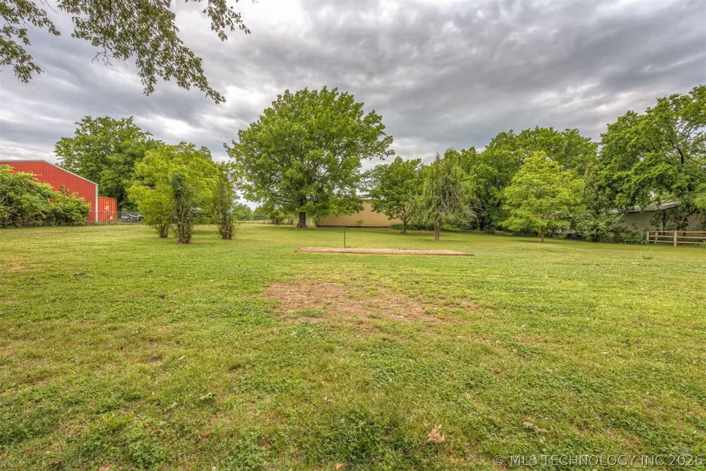 610 177th East Avenue Catoosa, OK 74015