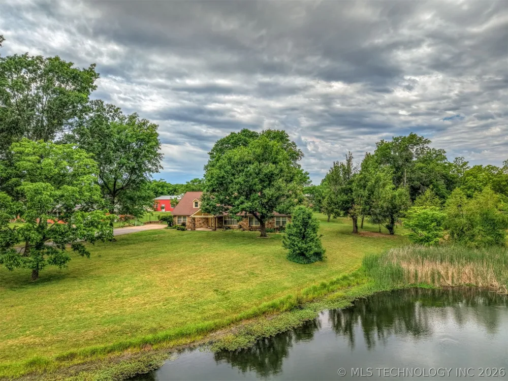 610 177th East Avenue Catoosa, OK 74015