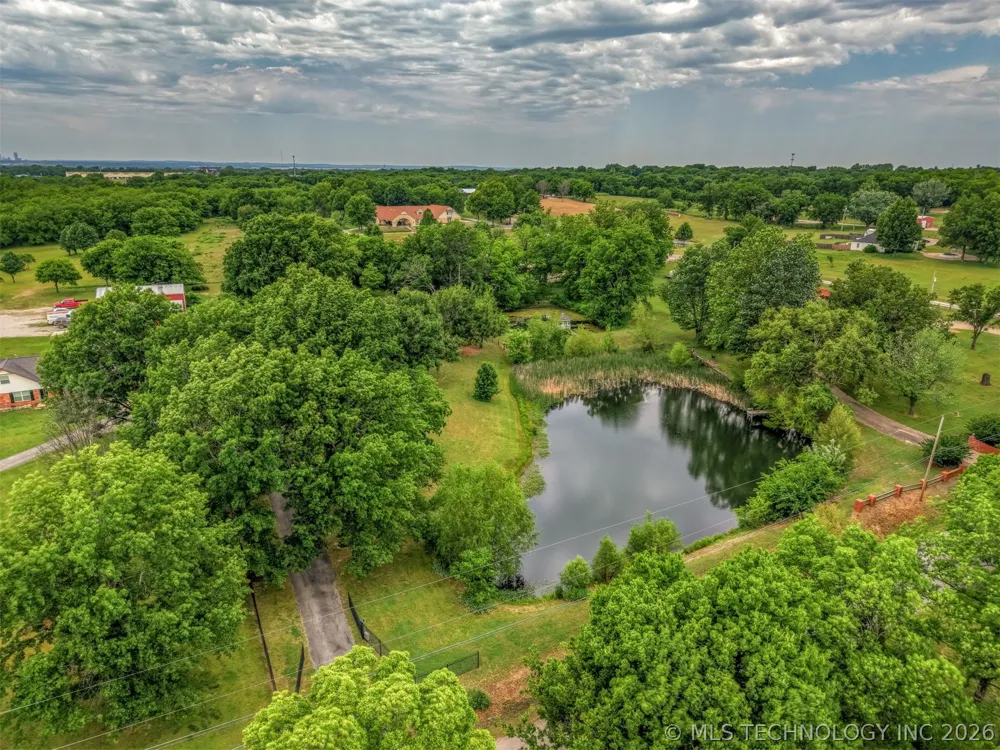 610 177th East Avenue Catoosa, OK 74015