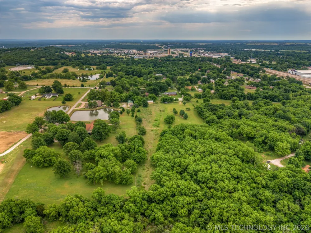 610 177th East Avenue Catoosa, OK 74015