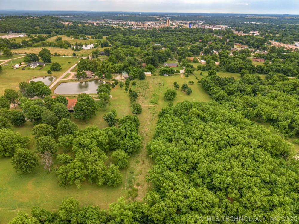 610 177th East Avenue Catoosa, OK 74015