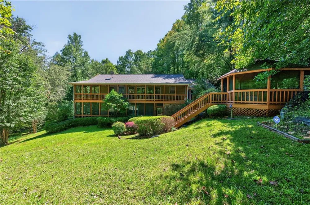 200 Bahn Innsbruck Helen, GA 30545