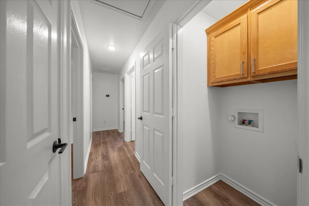 404 W Day Street Denison, TX 75020