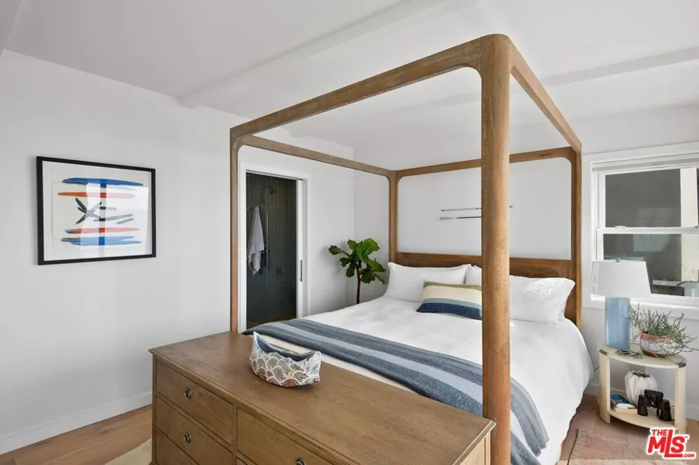 27208 Pacific Coast Highway Malibu, CA 90265