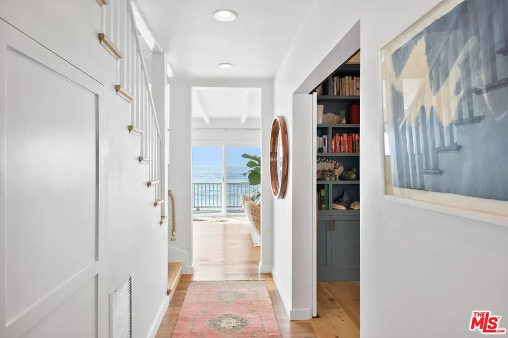 27208 Pacific Coast Highway Malibu, CA 90265