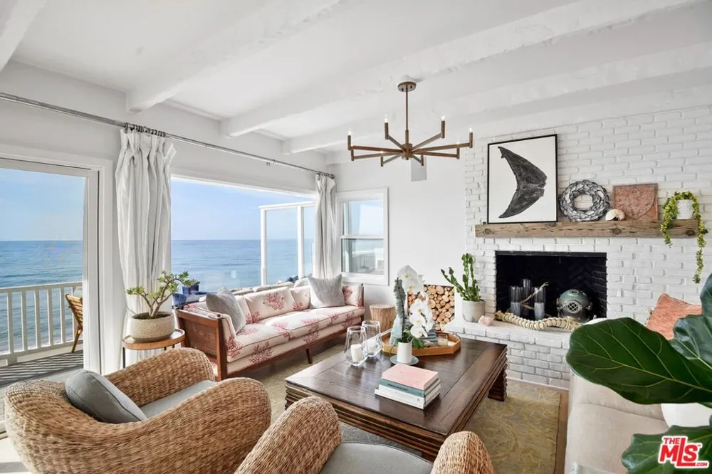 27208 Pacific Coast Highway Malibu, CA 90265