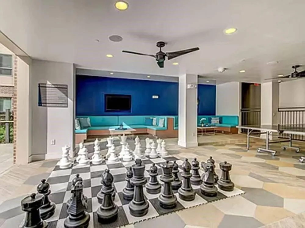 935 Wilcrest #2051 Houston, TX 77079