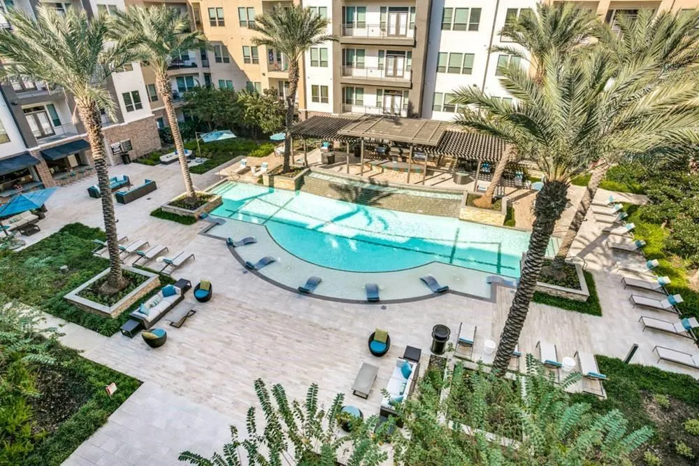 935 Wilcrest #2051 Houston, TX 77079