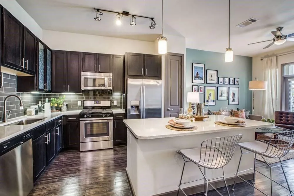 935 Wilcrest #2051 Houston, TX 77079