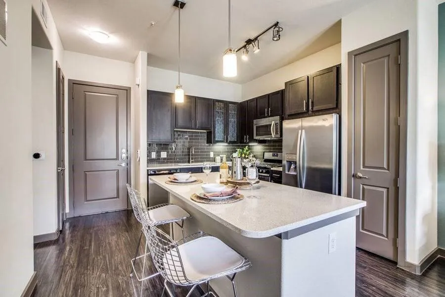 935 Wilcrest #2051 Houston, TX 77079