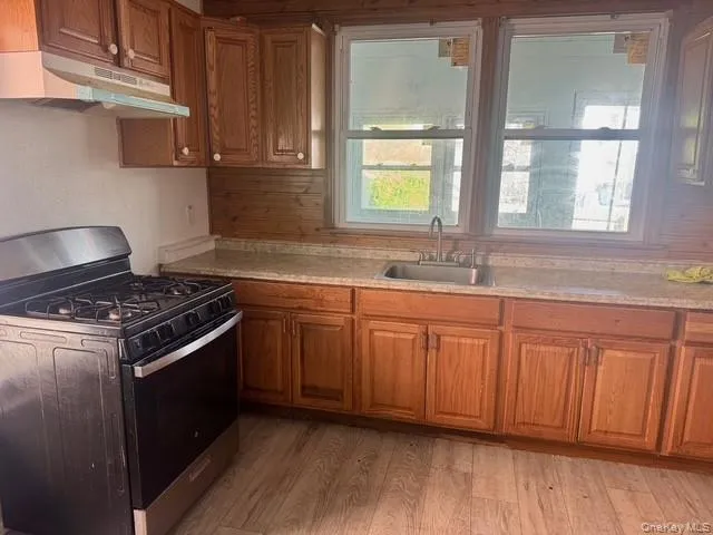 14 Smith Street Middletown, NY 10940