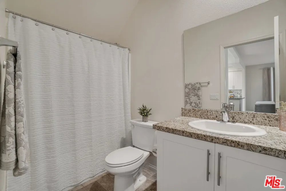 22755 Walnut Park Lane Newhall, CA 91321