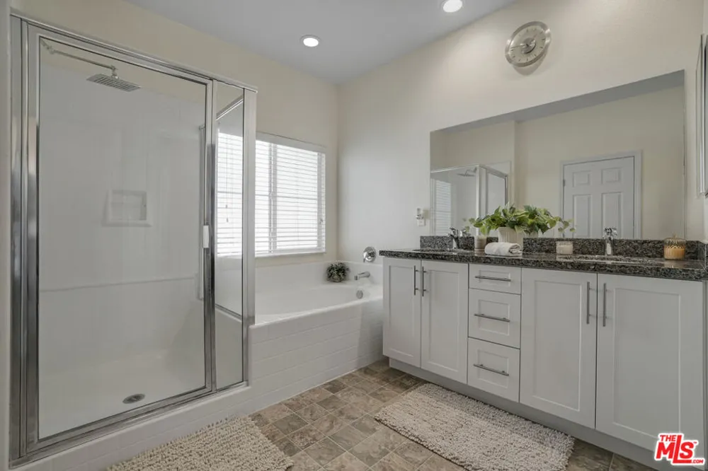 22755 Walnut Park Lane Newhall, CA 91321