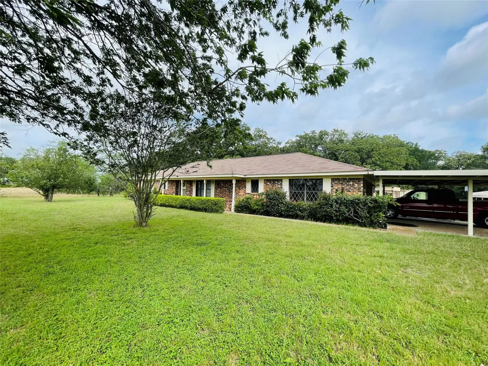 11700 Fm 642 Purdon, TX 76679