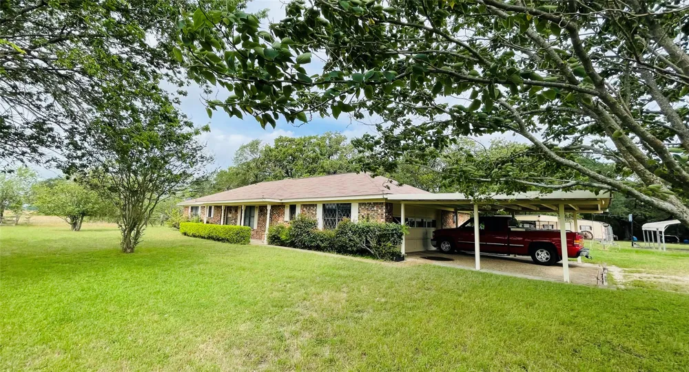 11700 Fm 642 Purdon, TX 76679
