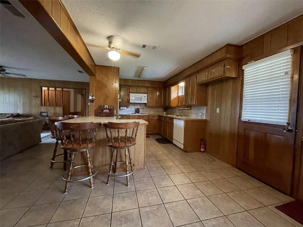 11700 Fm 642 Purdon, TX 76679