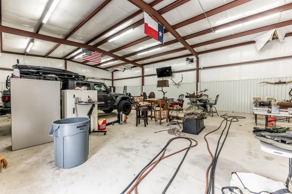 1827 State Highway 75 Huntsville, TX 77320