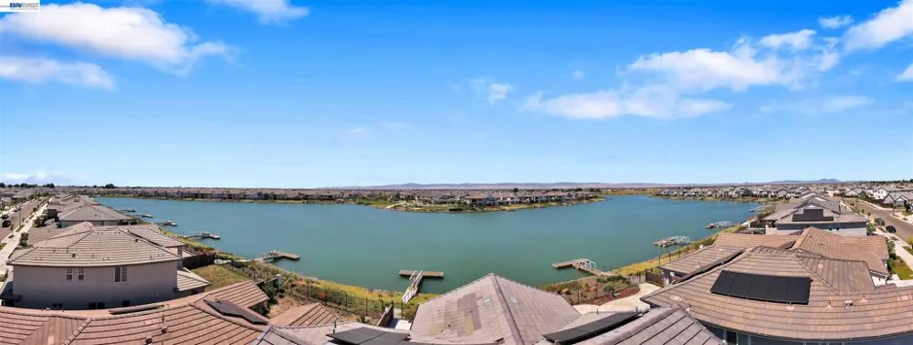 3098 Mulholland Dr Lathrop, CA 95330