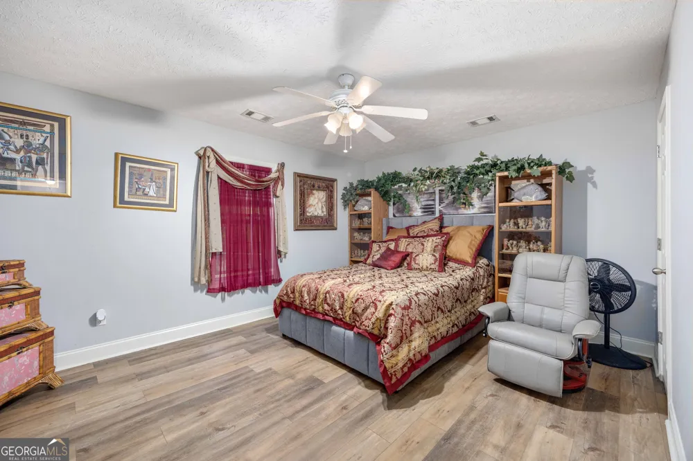 2083 Johnson Mill RD Hamilton, GA 31811