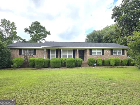 1052 Fairlane DR