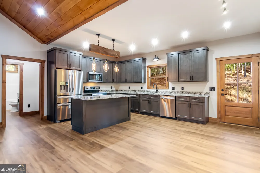 361 Oak Park DR Talking Rock, GA 30175