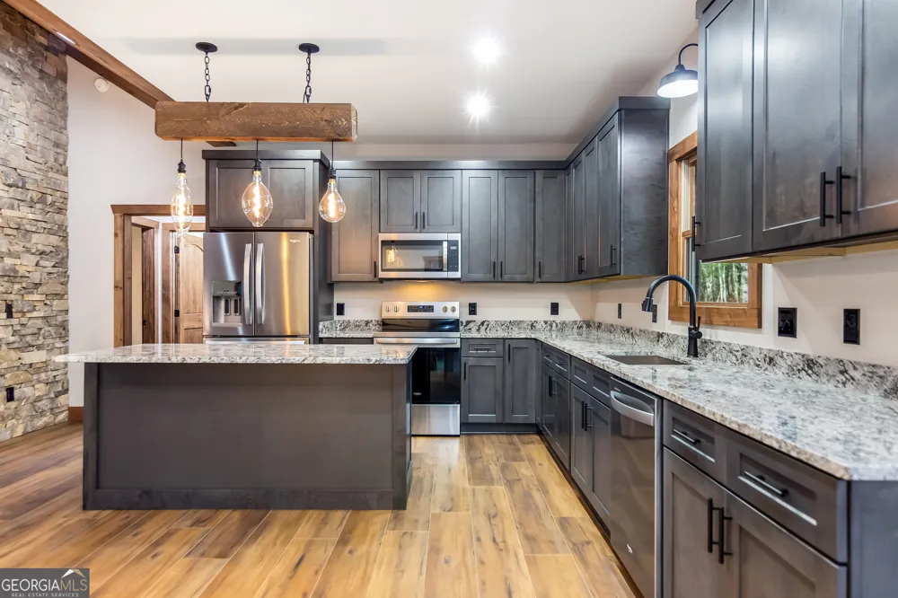 361 Oak Park DR Talking Rock, GA 30175