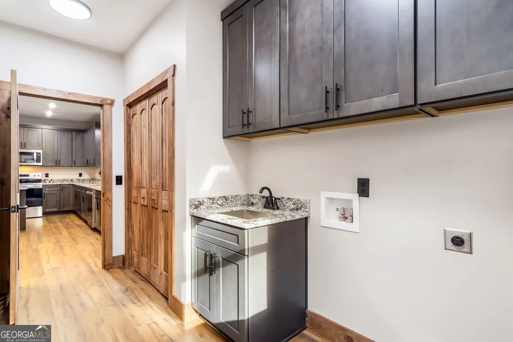 361 Oak Park DR Talking Rock, GA 30175