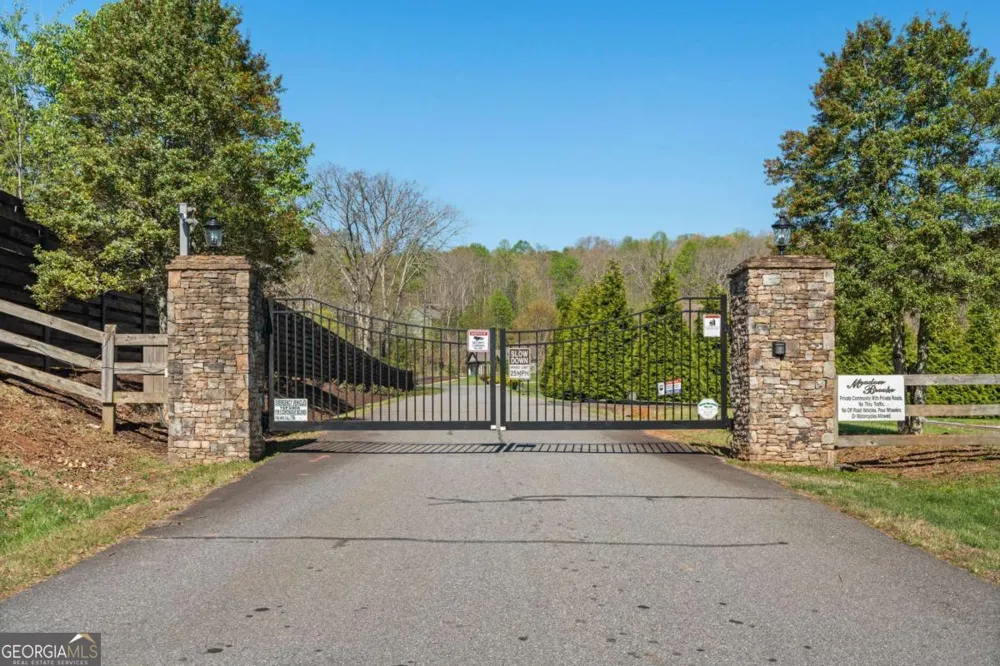 47 Meadow Brooke CT Young Harris, GA 30582