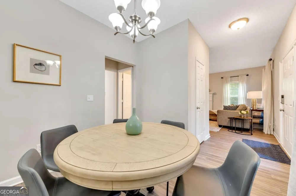 19 Moonlight DR SE Acworth, GA 30102