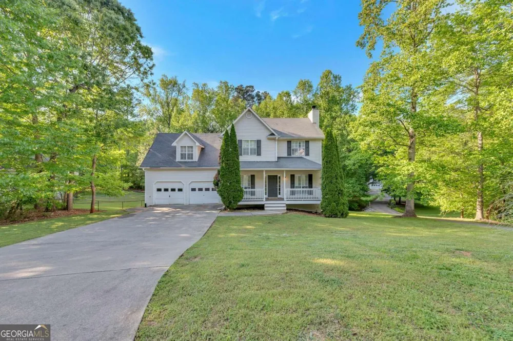 19 Moonlight DR SE Acworth, GA 30102
