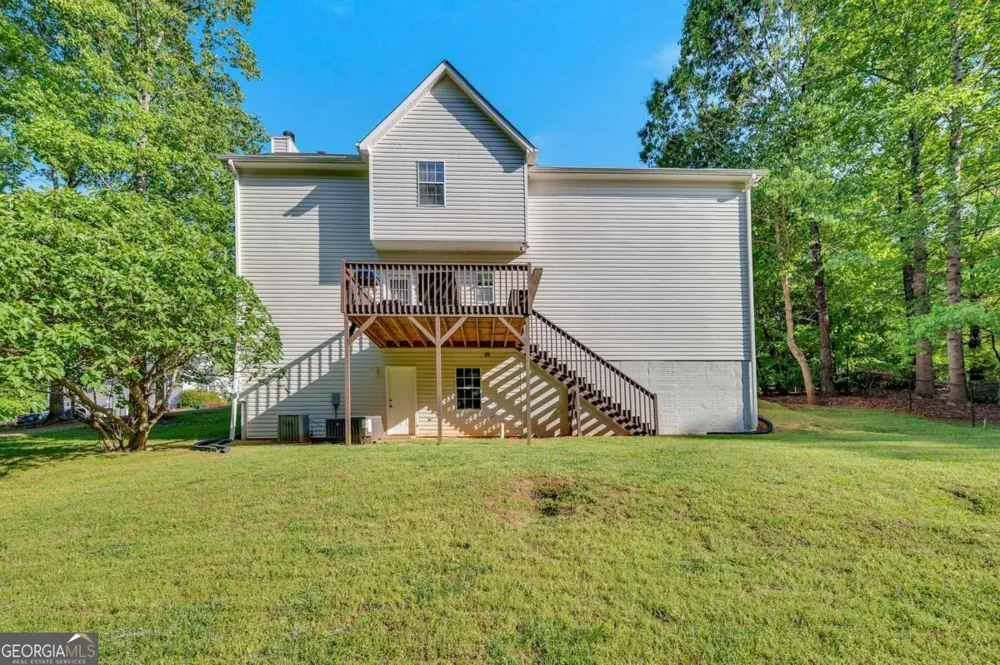 19 Moonlight DR SE Acworth, GA 30102