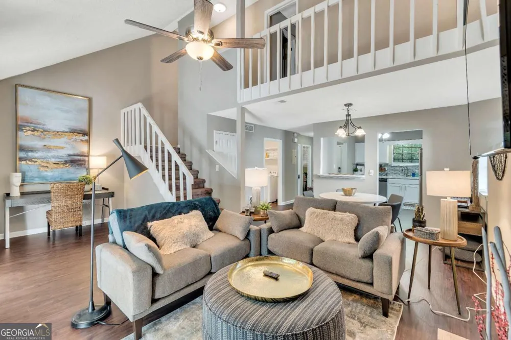 1114 Falling Water DR SE Smyrna, GA 30080