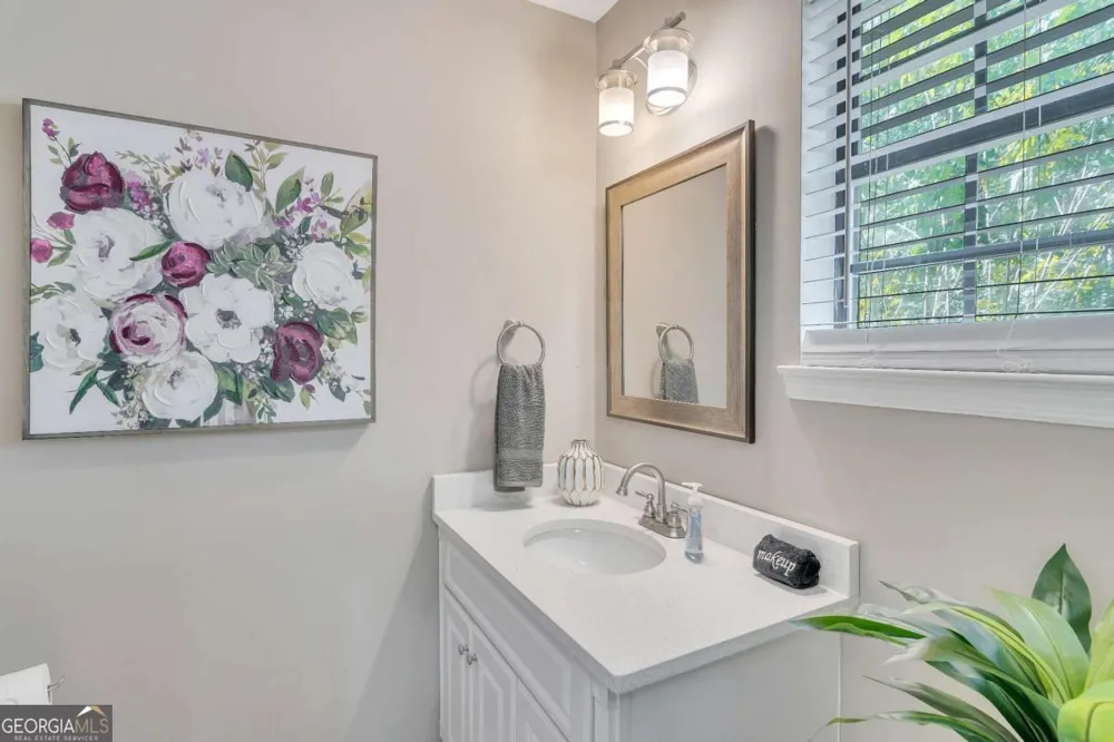 1114 Falling Water DR SE Smyrna, GA 30080