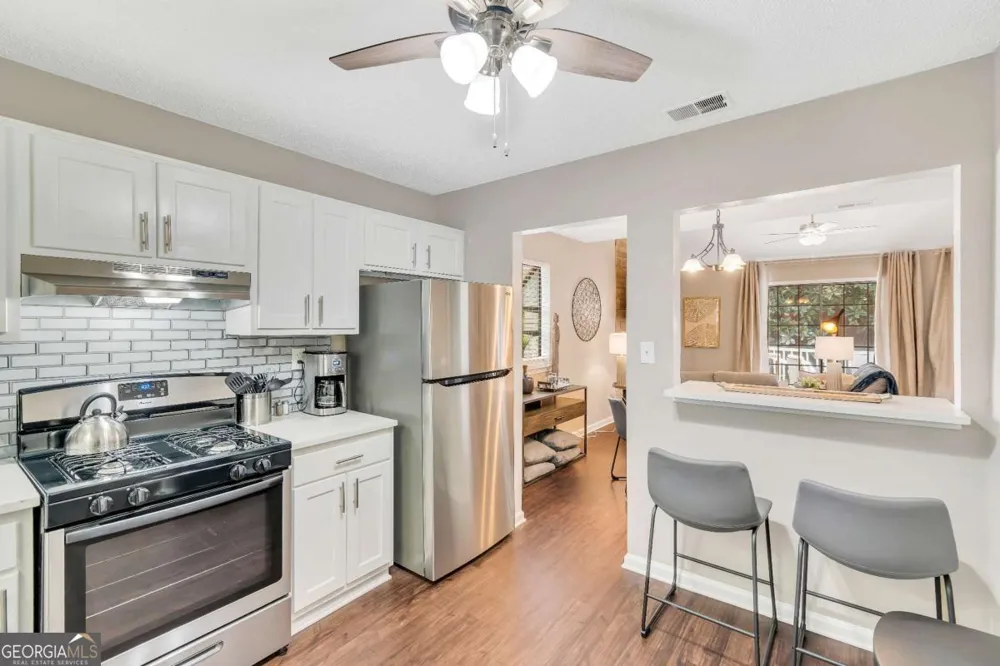 1114 Falling Water DR SE Smyrna, GA 30080