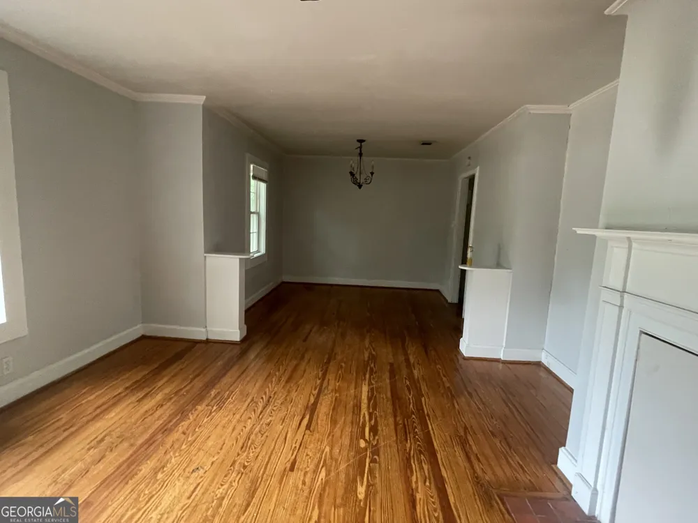 208 E Brazell ST Reidsville, GA 30453