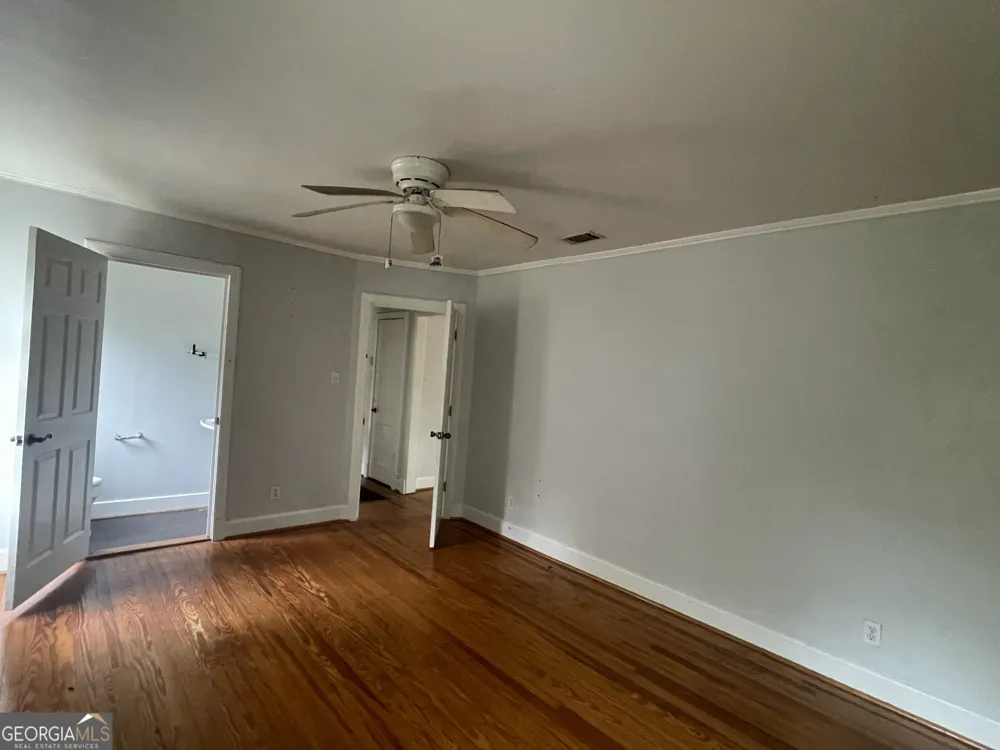 208 E Brazell ST Reidsville, GA 30453