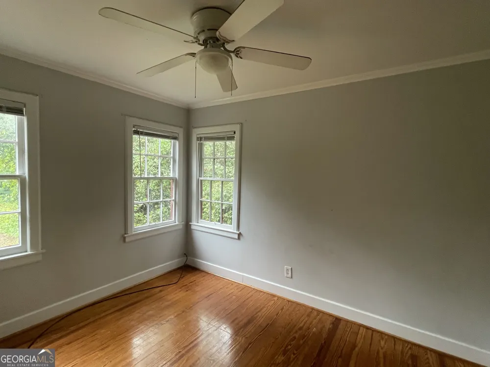 208 E Brazell ST Reidsville, GA 30453