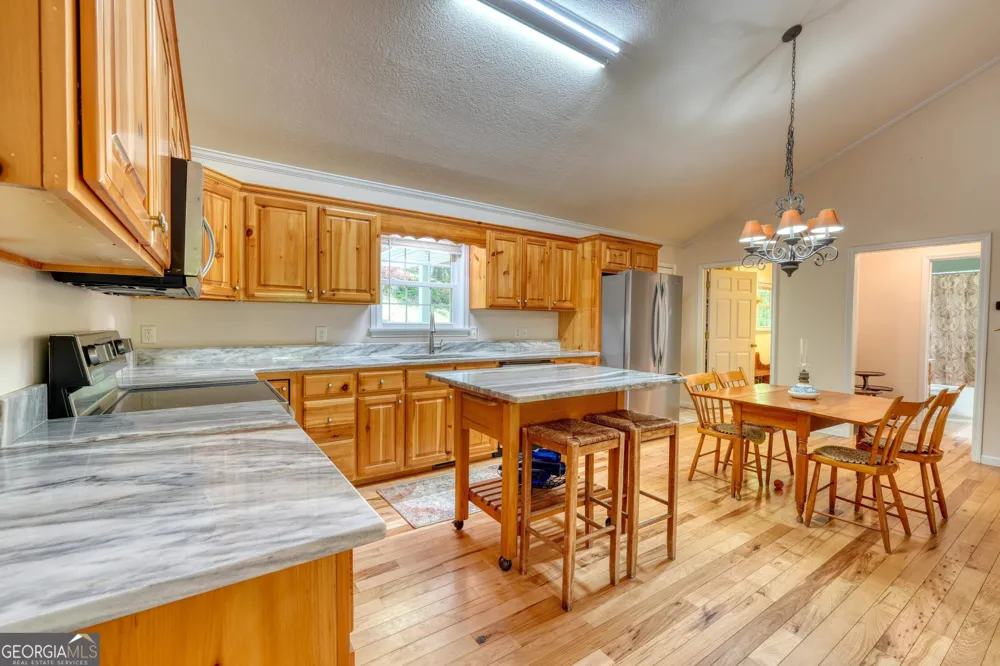 1903 Bell Eagle DR Hiawassee, GA 30546