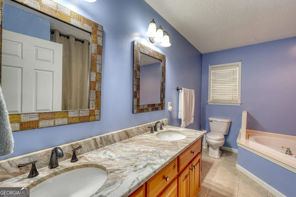 1903 Bell Eagle DR Hiawassee, GA 30546