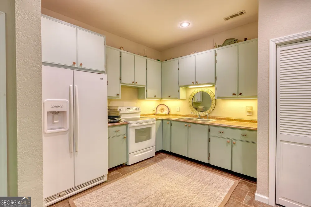 1903 Bell Eagle DR Hiawassee, GA 30546
