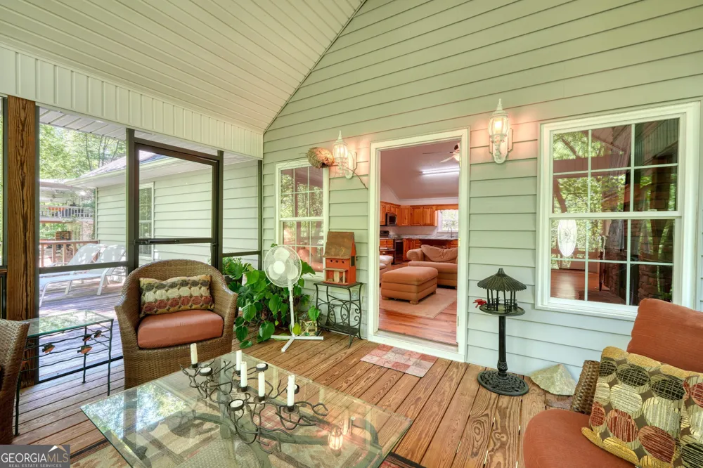 1903 Bell Eagle DR Hiawassee, GA 30546