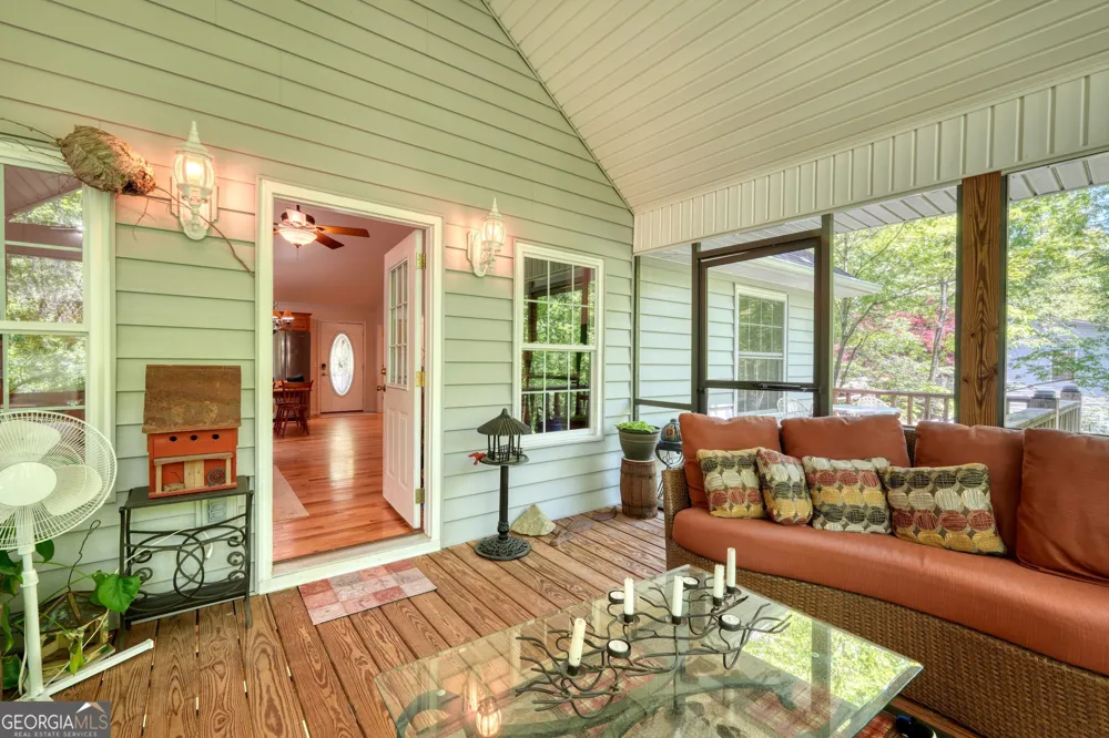 1903 Bell Eagle DR Hiawassee, GA 30546