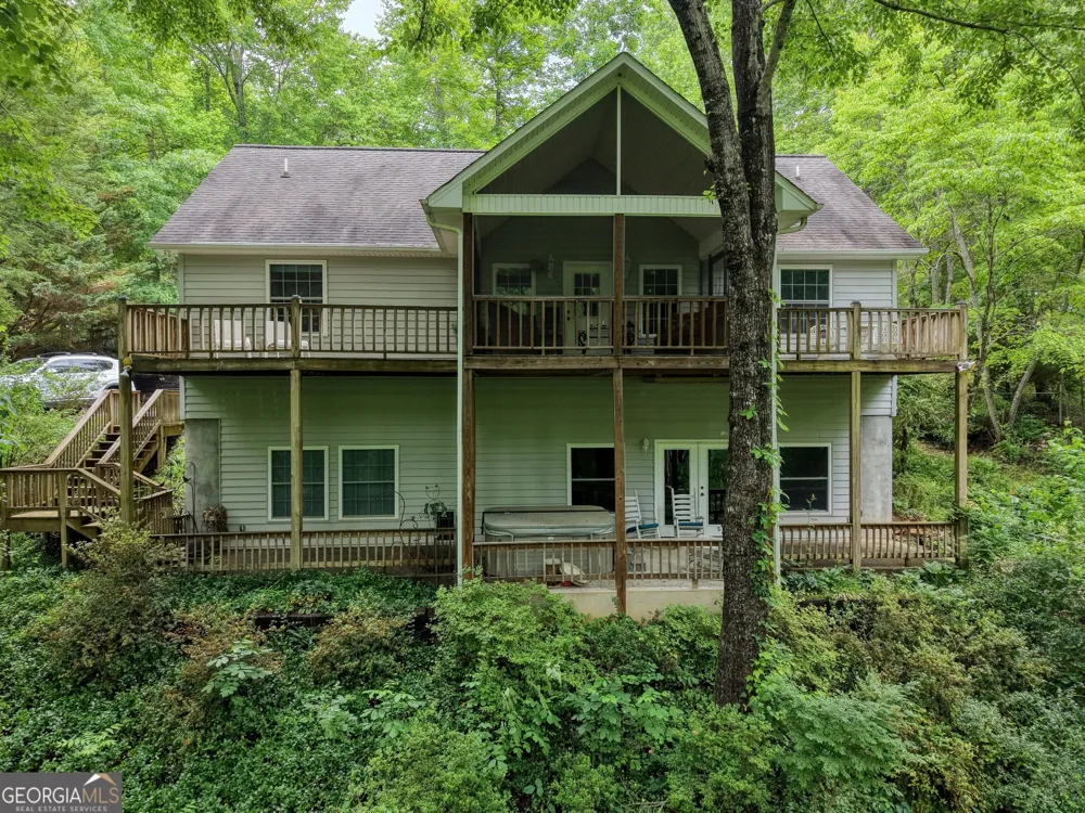 1903 Bell Eagle DR Hiawassee, GA 30546