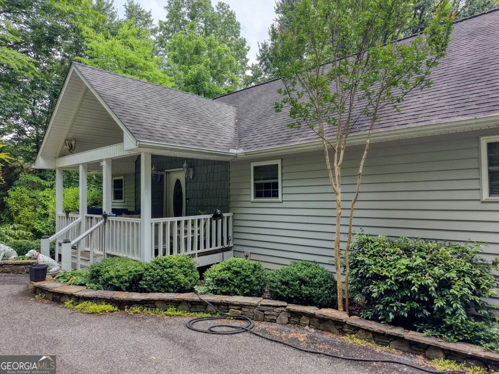 1903 Bell Eagle DR Hiawassee, GA 30546