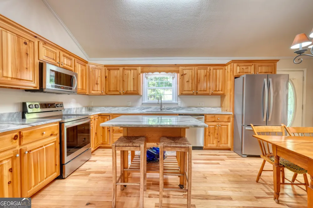 1903 Bell Eagle DR Hiawassee, GA 30546