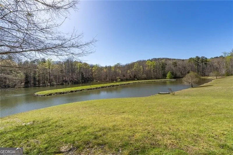 1103 Apple Pie Ridge RD Alto, GA 30510
