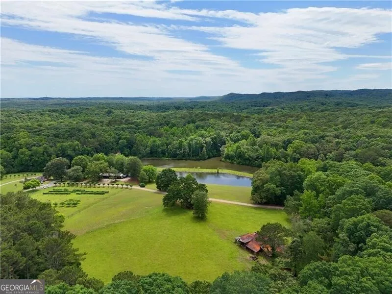 1103 Apple Pie Ridge RD Alto, GA 30510