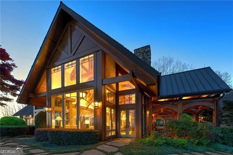1103 Apple Pie Ridge RD Alto, GA 30510