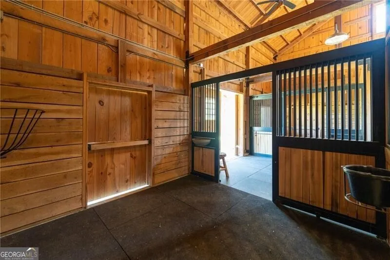 1103 Apple Pie Ridge RD Alto, GA 30510